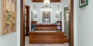 70 Bay Colony Ln Gallery 64