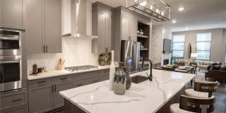 1052 Fraser Street unit: 1052 Gallery 8