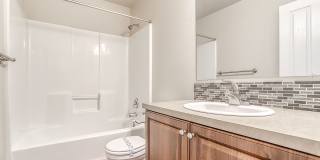 3 Bedroom/2.5 Bath With Fenced Backyard, W/D Included, and AC! 3 Bedroom/2.5 Bath With Fenced Backyard, W/D Included, and AC! Gallery 21