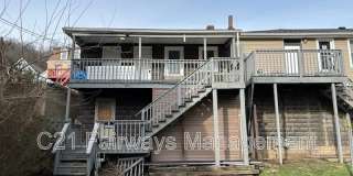 344 2nd St Gallery 1