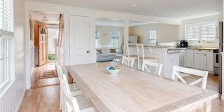 40 Holland Street Gallery 11
