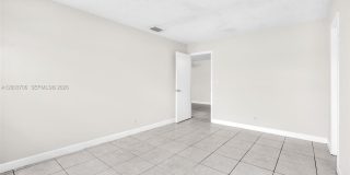 2127 Mckinley St Gallery 10