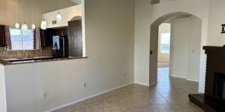 ****NOW AVAILABLE*** Bed 2 Bath with SPARKLING POOL near 40th St & Chandler Blvd ***Kyrene Schools*** Gallery 8