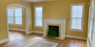 Gorgeous 1940's home in Central Austin! Gallery 9