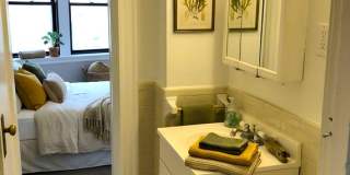 475 Commonwealth Avenue Gallery 4