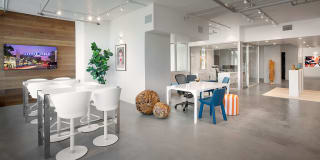 Cielo Gallery 22