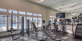 Port 58 Apartments @ Hillpoint Gallery 21