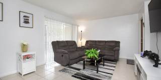 Royal Estates Gallery 63