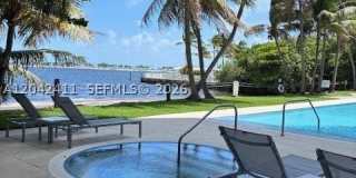 2025 Brickell Ave Gallery 19