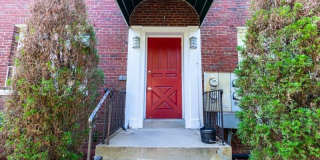 321 ADAMS Street NE Gallery 4