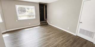 2036 Catalpa Dr. Gallery 8