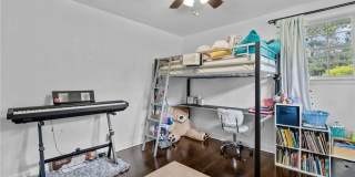 2001 Angora Drive Gallery 19
