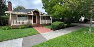 Charming 2 bed 2 bath home in Eugene Charming 2 bed 2 bath home in Eugene Gallery 1
