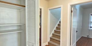 $2,995 - 5 Bed / 3 Bath Stunning and Spacious Home on South Hill Gallery 55