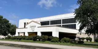 2705-2715 Cherry Road, Memphis , Tennessee, 38111 - 1408 Gallery 21
