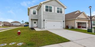 5865 Danbury Blvd Gallery 1