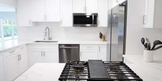 108 Southeast 31st Avenue Gallery 7