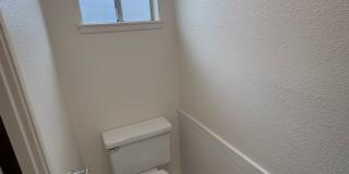 Available NOW Spacious Home for Rent! Gallery 20