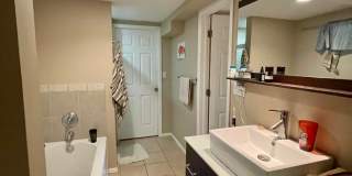 6 Bed/3 Bath Home in Table Mesa Gallery 15