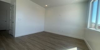 4 Bedroom Desert Providence Gallery 6