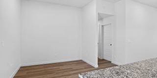NEW PRICE REDUCTION|BRAND NEW HOME | LEASE BY MAY 31 & RECEIVE BONUS! Gallery 5
