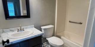 Stunning 2 Bed, 2 1/2 Bath Townhouse Available Now Stunning 2 Bed, 2 1/2 Bath Townhouse Available Now Gallery 20