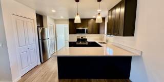 Remodeled 3-BR Home in Bloomington Gallery 7