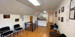 114 SAINT CLAIRE Place unit: 202 Gallery 1