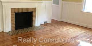 2461 Lyndhurst Avenue Gallery 9