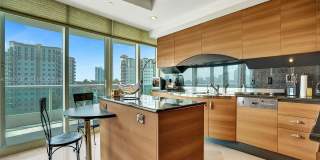 19955 NE 38th Ct Gallery 12