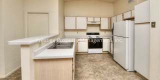 3/2 Beautiful Rita Ranch Home With Open Design!!! Gallery 6