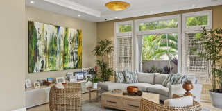 Pili Pono: Exclusive 5BR Estate w/ Pool, Spa & Panoramic Ocean Views Gallery 12