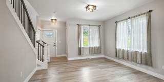 Charming & Updated 4BD/2.5BA! Charming & Updated 4BD/2.5BA! Gallery 8