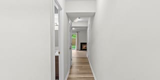 45426 Clarkes Crossing Square Gallery 5