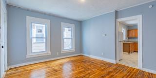 383 Champlain St Gallery 40