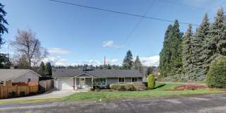 Beautifully Remodeled 4bd, 1.75ba Rambler Available in the Heart of Bellevue. Gallery 1