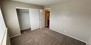 5880 Medallion Drive Gallery 21