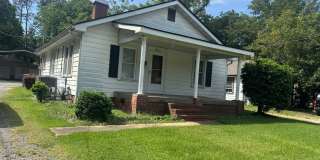 3 bedrooms, garage Gallery 1