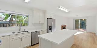 Spacious 4-bedroom 2-Bath in Desirable Area in Walnut Creek! Gallery 1