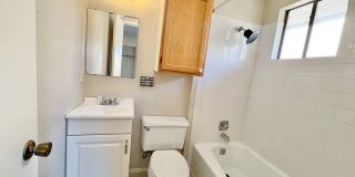 Freshly Renovated 2BD/2.5BA Townhouse in Exclusive Horseshoe Bay Community! Gallery 20