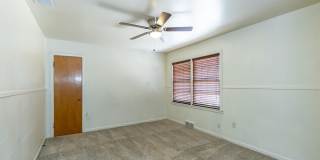 3104 49th Street Gallery 18