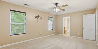 Spacious 4BR Home with New Carpet & Fenced Backyard Gallery 22