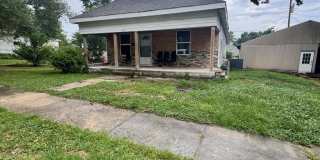 1402 E Furnace Street Gallery 1