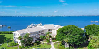 2370 NE Ocean Boulevard Gallery 1