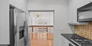 Nestled in the heart of Charlotte’s iconic Myers Park, this sophisticated 10-unit gated condo on Queens Road offers modern elegance & urban convenience Gallery 40