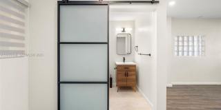 9002 SW 62nd Ter Gallery 16