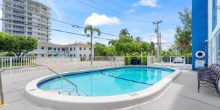 550 Bayshore Drive Gallery 23