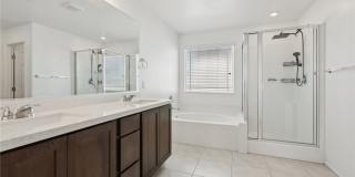 4111 Rancho Crossing Street Gallery 41