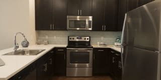 Woodmont Station at Cranford Gallery 4