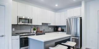 503-29 N COLUMBUS Boulevard 503-29 N COLUMBUS Boulevard Gallery 1